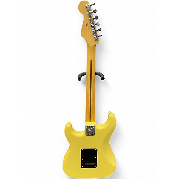 ギター Fender Player Stratocaster Neon Yellow Fender Ltd Ed Player HSS Stratocaster Electric Guitar, Ebony