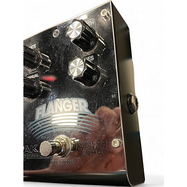 Used Akai Professional Analog Custom Shop Flanger Effect Pedal