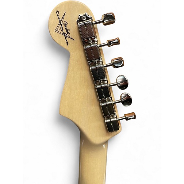 Used Fender Custom Shop 1960s Stratocaster 3 Tone Sunburst Solid Body Electric Guitar