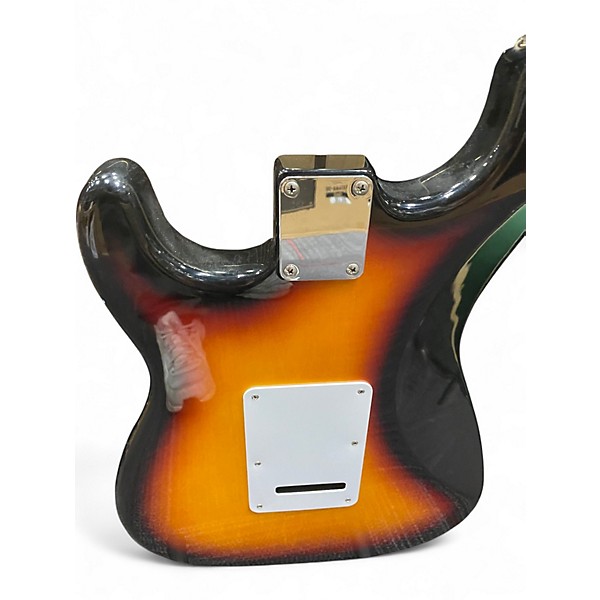 Used 2000 Fender Player Stratocaster 2 Tone Sunburst Solid Body Electric Guitar