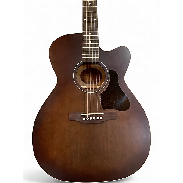 Used Art & Lutherie Art & Lutherie Legacy CW Presys II  Tennessee Red Acoustic Electric Guitar