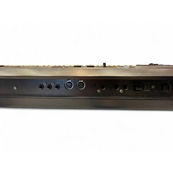 Used KORG KROSS 88 Key Keyboard Workstation