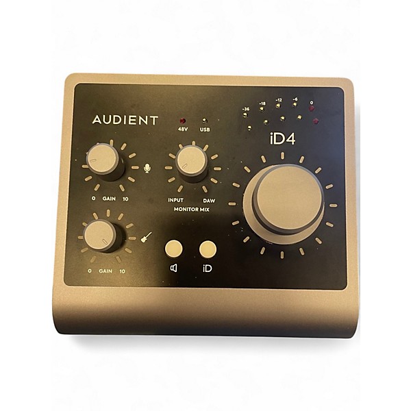 【1830】 AUDIENT iD4 オーディオインターフェース iD4 - 2in / 2out Audio Interface - Your recordings made better