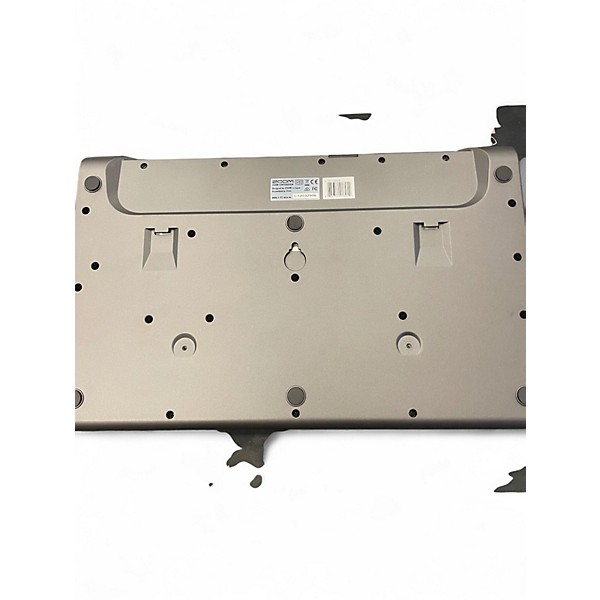 Used Zoom LIVE TRAK L12 Digital Mixer