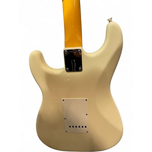 Used 2023 Fender American Vintage II 1961 Stratocaster Olympic White Solid Body Electric Guitar