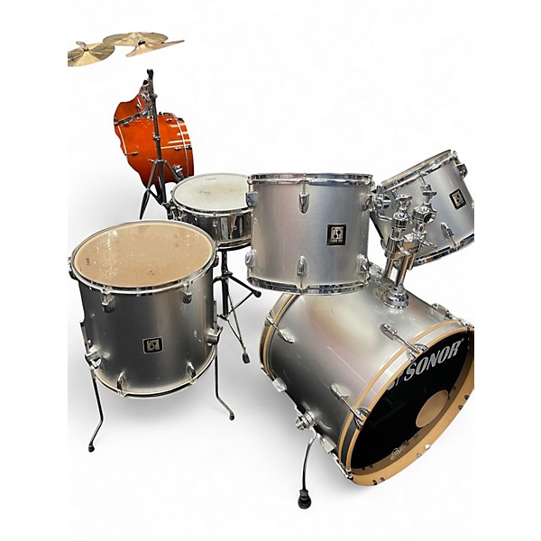 Used SONOR 5 Piece force 1001 Metallic Silver Drum Kit