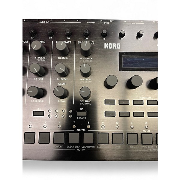 KORG drumlogue 新品未使用 KORG | drumlogue | 新品リズムマシン | Five G music technology