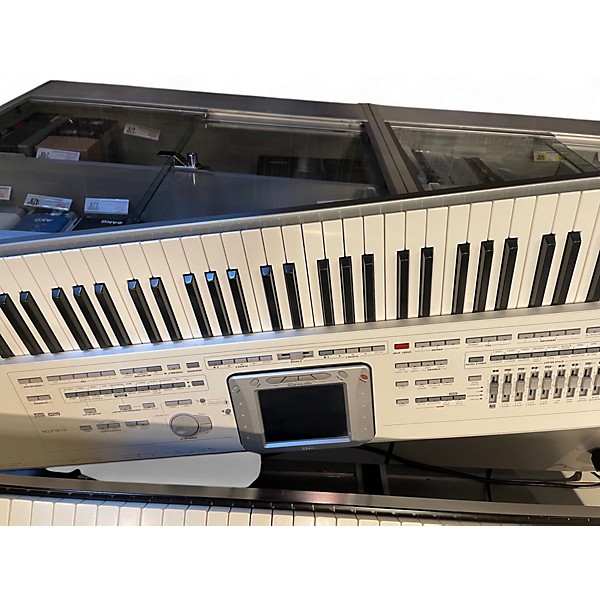 Used KORG PA2X PRO Keyboard Workstation