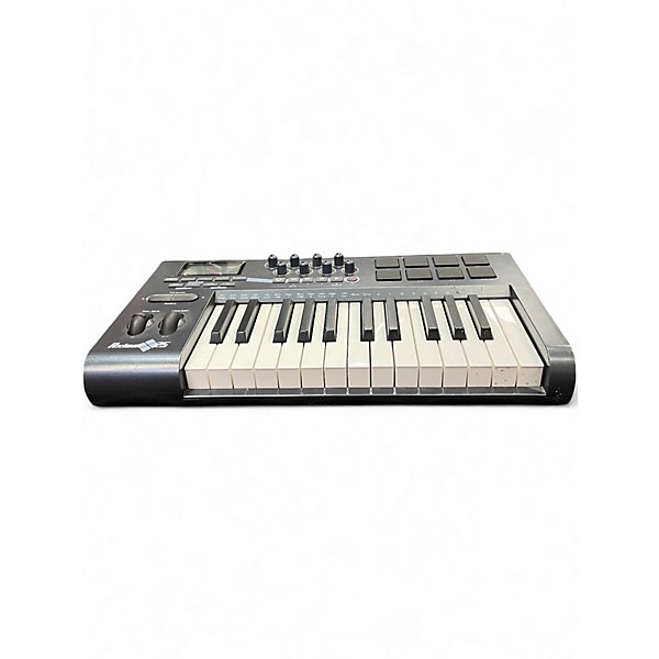 Used M-Audio Axiom 25 Key MIDI Controller