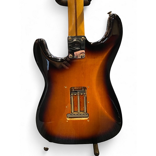 Used Fender 60th Anniversary 1954 American Vintage Stratocaster 2 Tone Sunburst Solid Body Electric Guitar