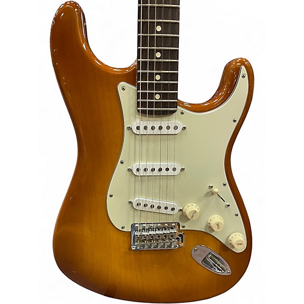 Used Fender American Performer Stratocaster SSS Sienna Sunburst Solid Body Electric Guitar
