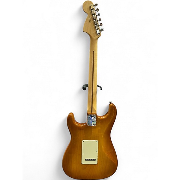 Used Fender American Performer Stratocaster SSS Sienna Sunburst Solid Body Electric Guitar