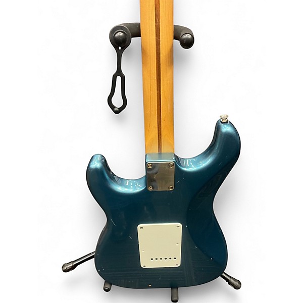 Used Fender Stratocaster Deluxe Ice Blue Metallic Solid Body Electric Guitar