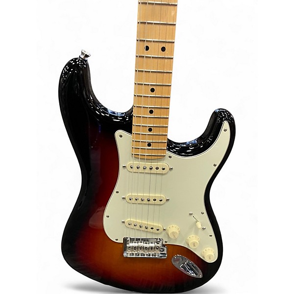 Used Fender American Professional Stratocaster SSS 3 Color Sunburst Solid Body Electric Guitar