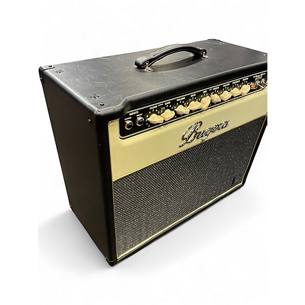 Used Bugera VINTAGE V22 INFINIUM Tube Guitar Combo Amp