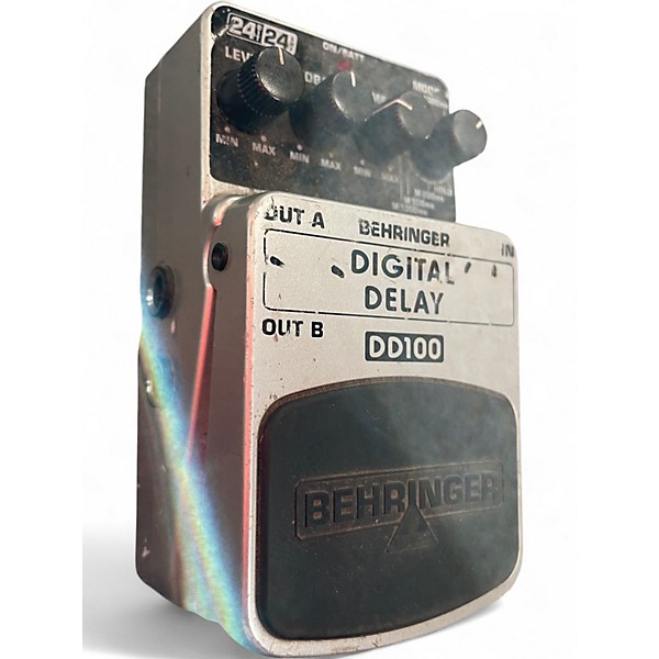 Used Behringer DD100 Effect Pedal