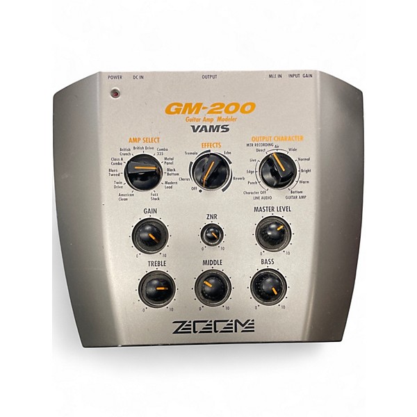 Used Zoom GM-200 Guitar Amp Modeler Effect Pedal Package