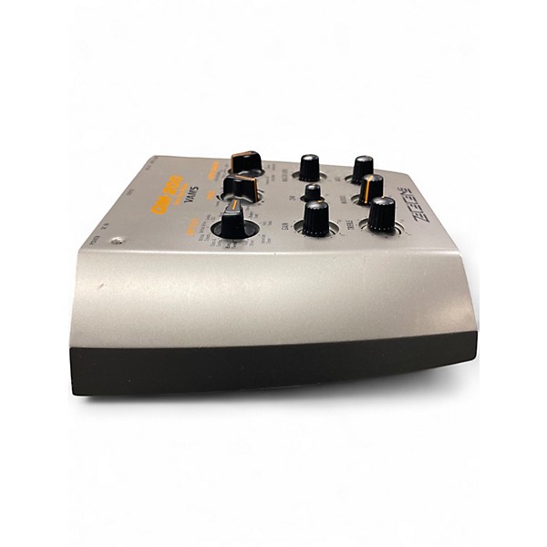 Used Zoom GM-200 Guitar Amp Modeler Effect Pedal Package
