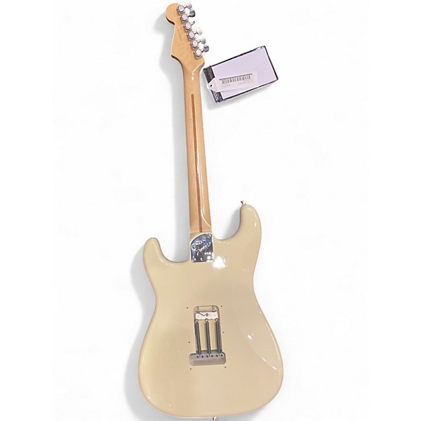 Used Fender Artist Series Jeff Beck Stratocaster WHITE Solid Body Electric Guitar