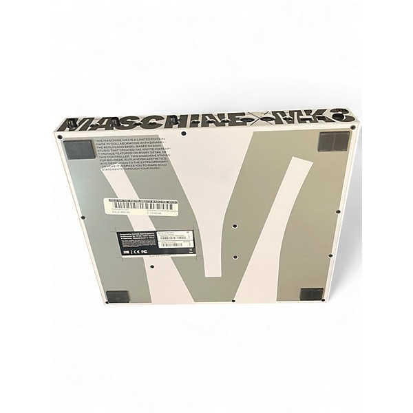 Used Native Instruments Maschine MK3 DINAMO EDITION Production Controller