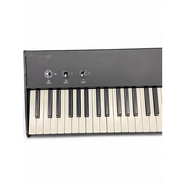 Used Studiologic SL88 GRAND MIDI Controller
