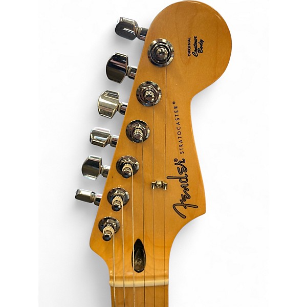 Used Fender Special Edition Player Stratocaster Black Solid Body Electric Guitar