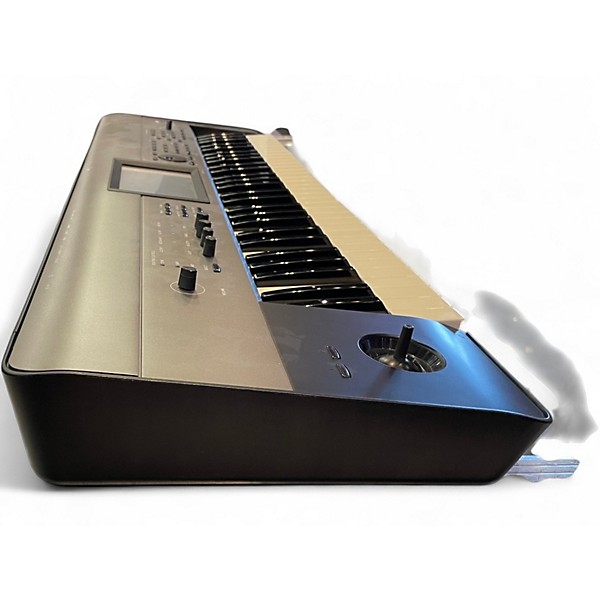 Used KORG Krome 61 Key Keyboard Workstation