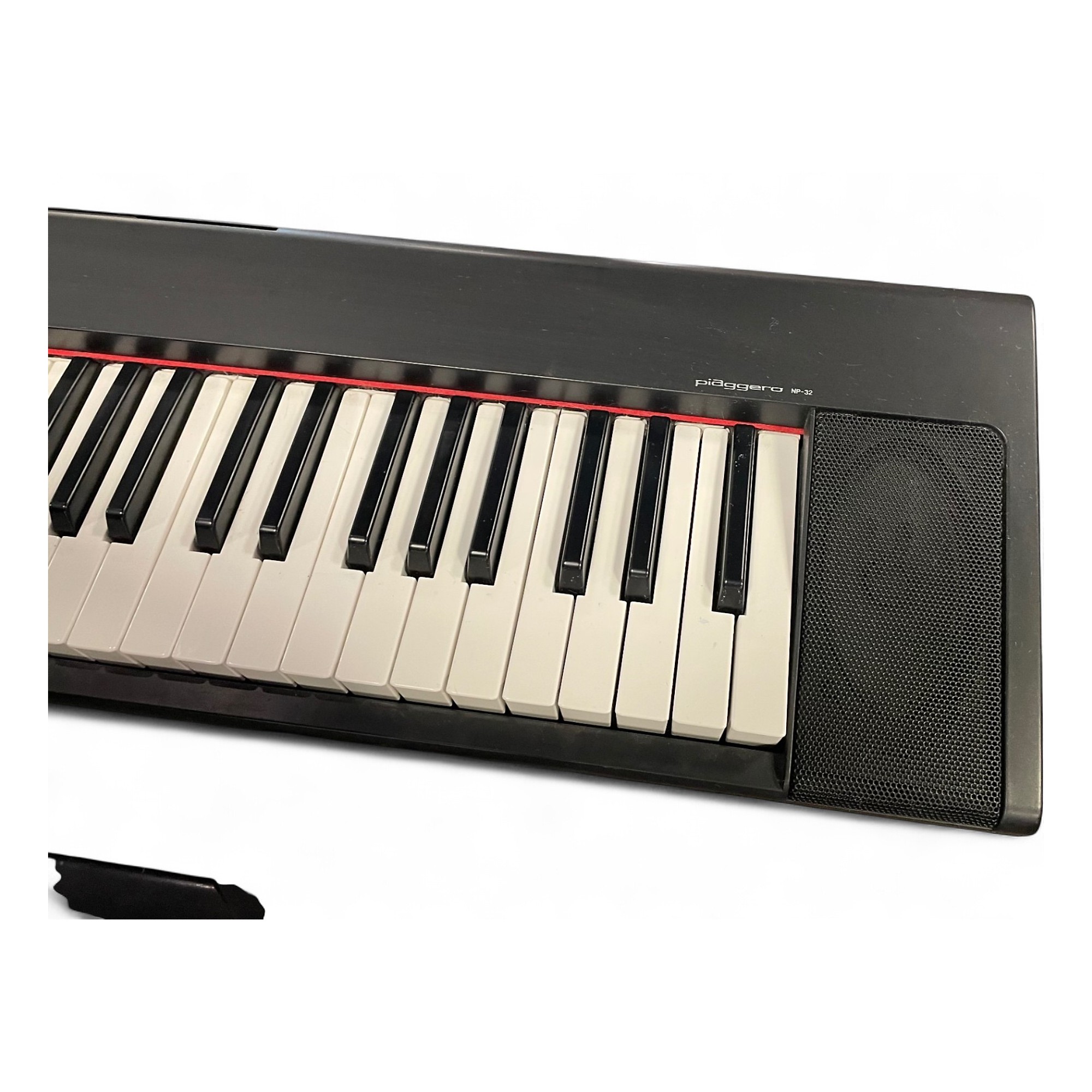 Used Yamaha NP32 Piaggero Digital Piano | Guitar Center