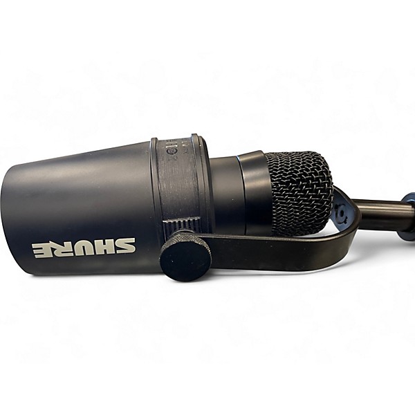 Used Shure MV7X Dynamic Microphone