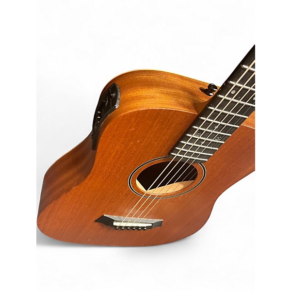 Used Taylor B2TE Natural Acoustic Electric Guitar