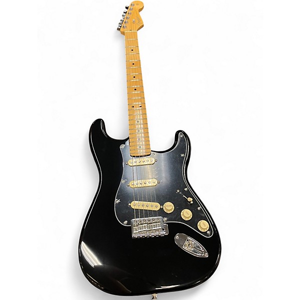 Used 2007 Fender American Standard Stratocaster Black Solid Body Electric Guitar