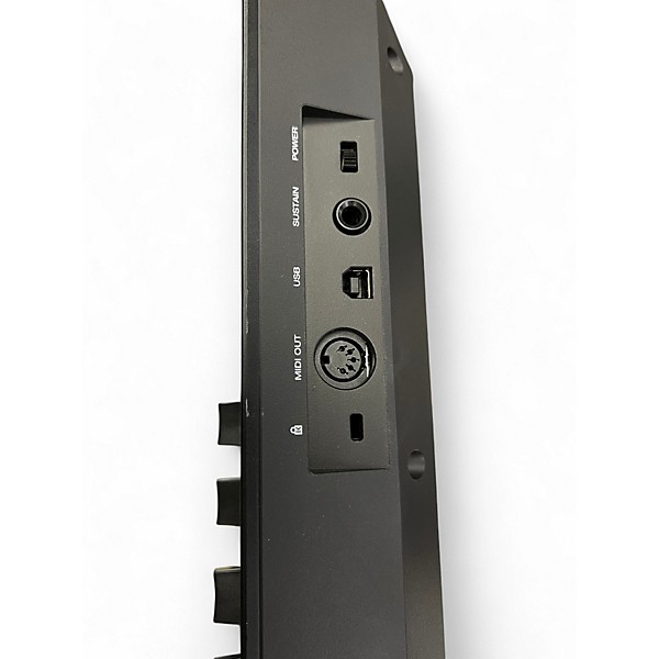 Used M-Audio Oxygen 61 Key MIDI Controller