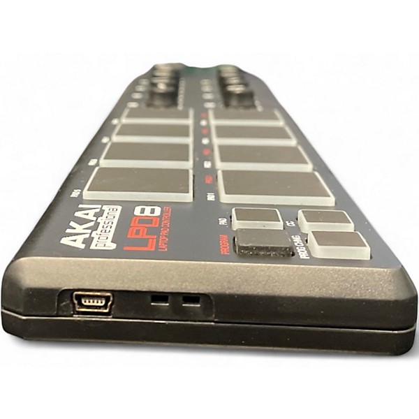 Used 2020s Akai LPD8 Keyboard Workstation