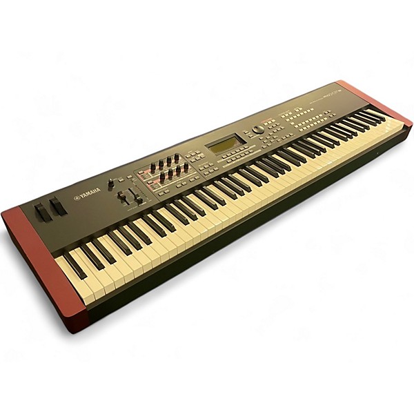 Used Yamaha MOXF8 88 Key Keyboard Workstation | Guitar Center