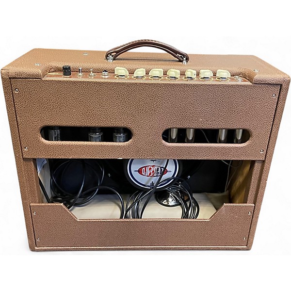 Used Victoria VICTORILUX 1X15 Tube Guitar Combo Amp