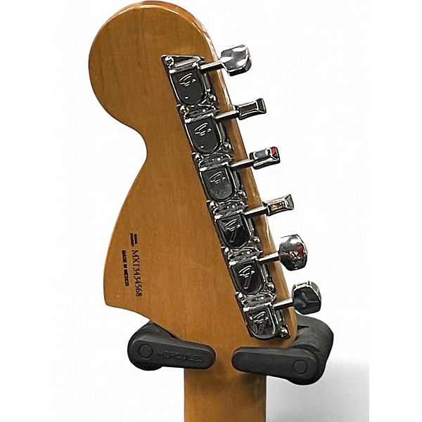 Used Fender Classic Series '70s Stratocaster Natural Solid Body Electric Guitar