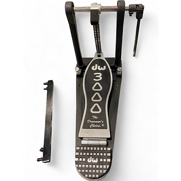 Used DW 3000 Series Double Double Bass Drum Pedal
