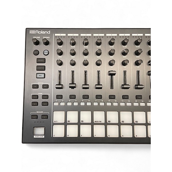 Used Roland MC-707 Groovebox Production Controller