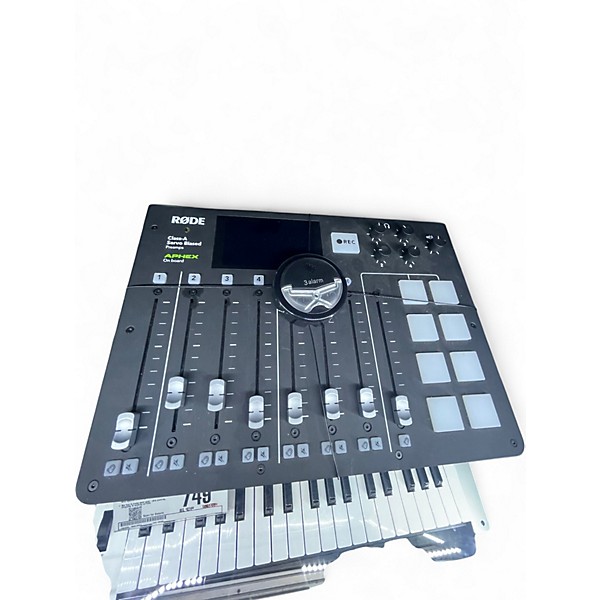 Used RODE RODECASTER PRO Audio Interface