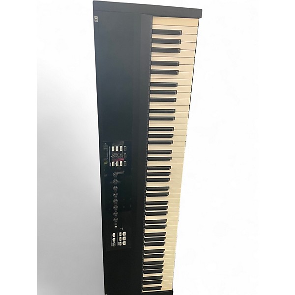 Used Native Instruments Komplete Kontrol S88 MIDI Controller