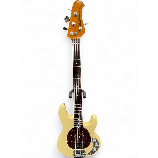 Used Ernie Ball Music Man STINGRAY CLASSIC Vintage White Electric Bass Guitar