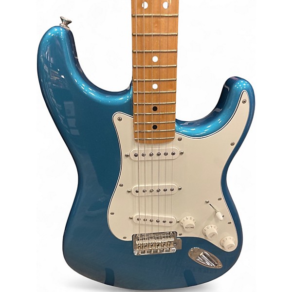 Used Fender Player Stratocaster limited edition Lake Placid Blue Solid Body Electric Guitar