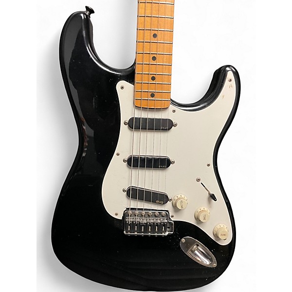 Used Fender STRATOCASTER Black Solid Body Electric Guitar