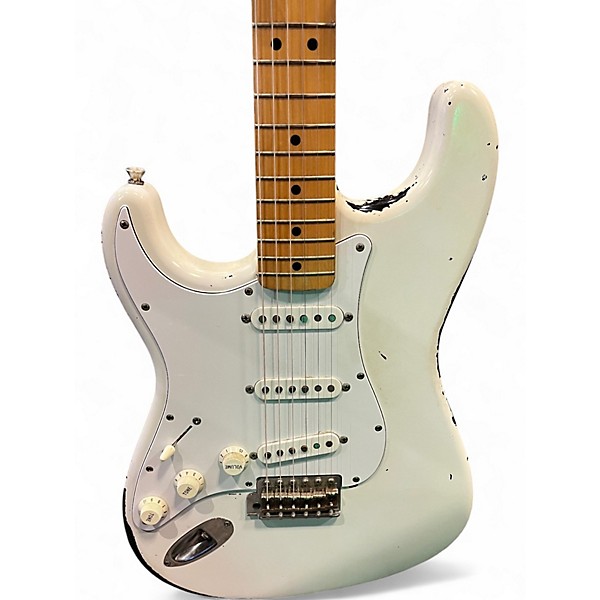 Used Fender  Reissue ‘68 Stratocaster WHITE Solid Body Electric Guitar