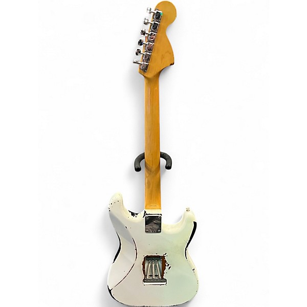 Used Fender  Reissue ‘68 Stratocaster WHITE Solid Body Electric Guitar