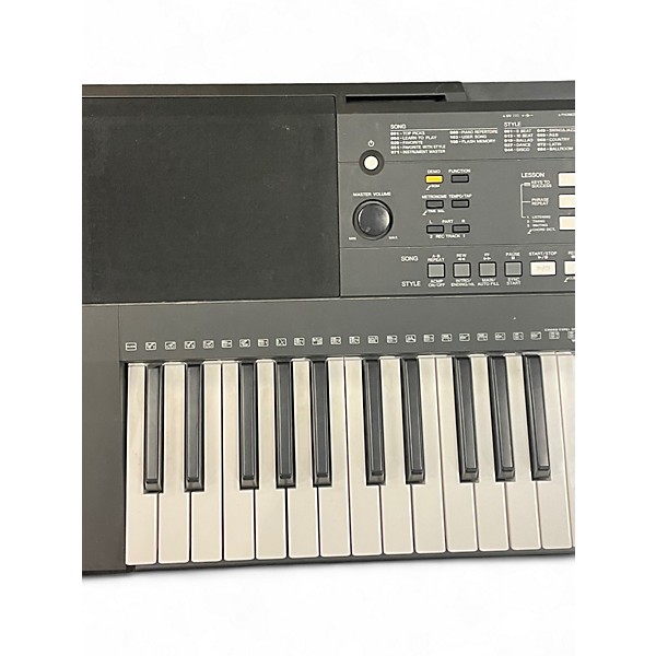 Used Yamaha PSRE343 61 Key Portable Keyboard