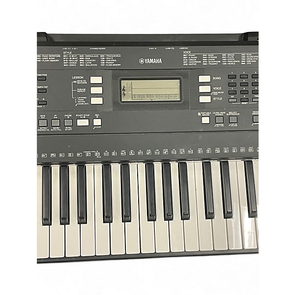 Used Yamaha PSRE343 61 Key Portable Keyboard