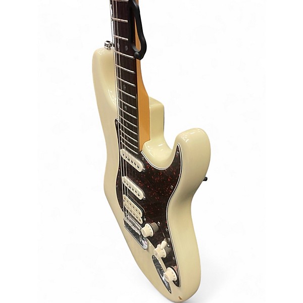 Used Fender American Deluxe Fat Stratocaster Cream Solid Body Electric Guitar