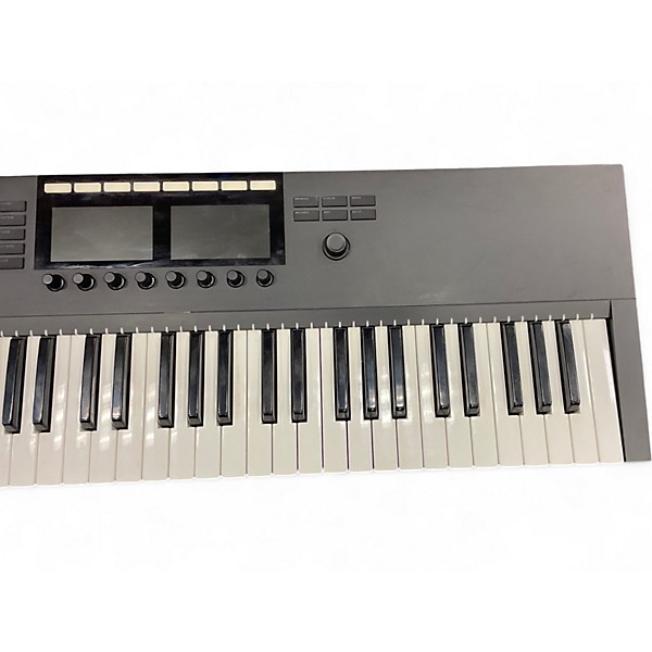 Used Native Instruments Komplete Kontrol S61 MK2 MIDI Controller