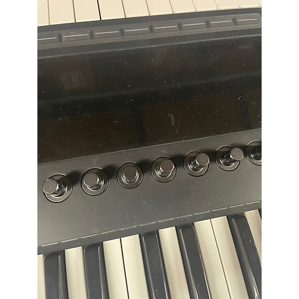 Used Native Instruments kontrol s61 mk3